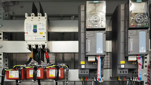 起重機(jī)監(jiān)控系統(tǒng)特點