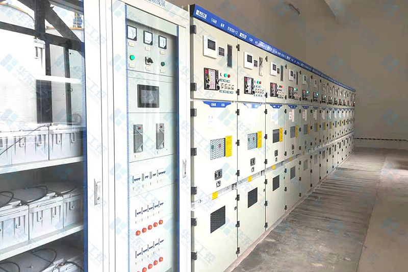 華東工控-控制柜安裝現(xiàn)場(chǎng)